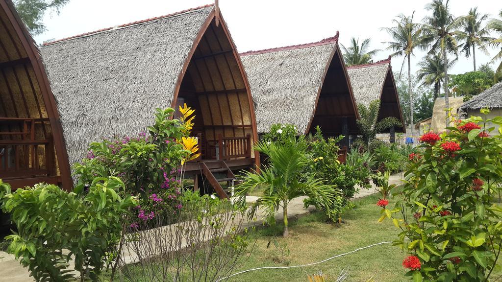 Rose Bungalow Hotel Pemenang Esterno foto
