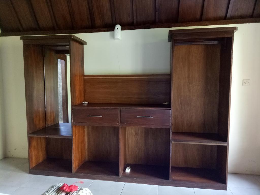 Rose Bungalow Hotel Pemenang Esterno foto