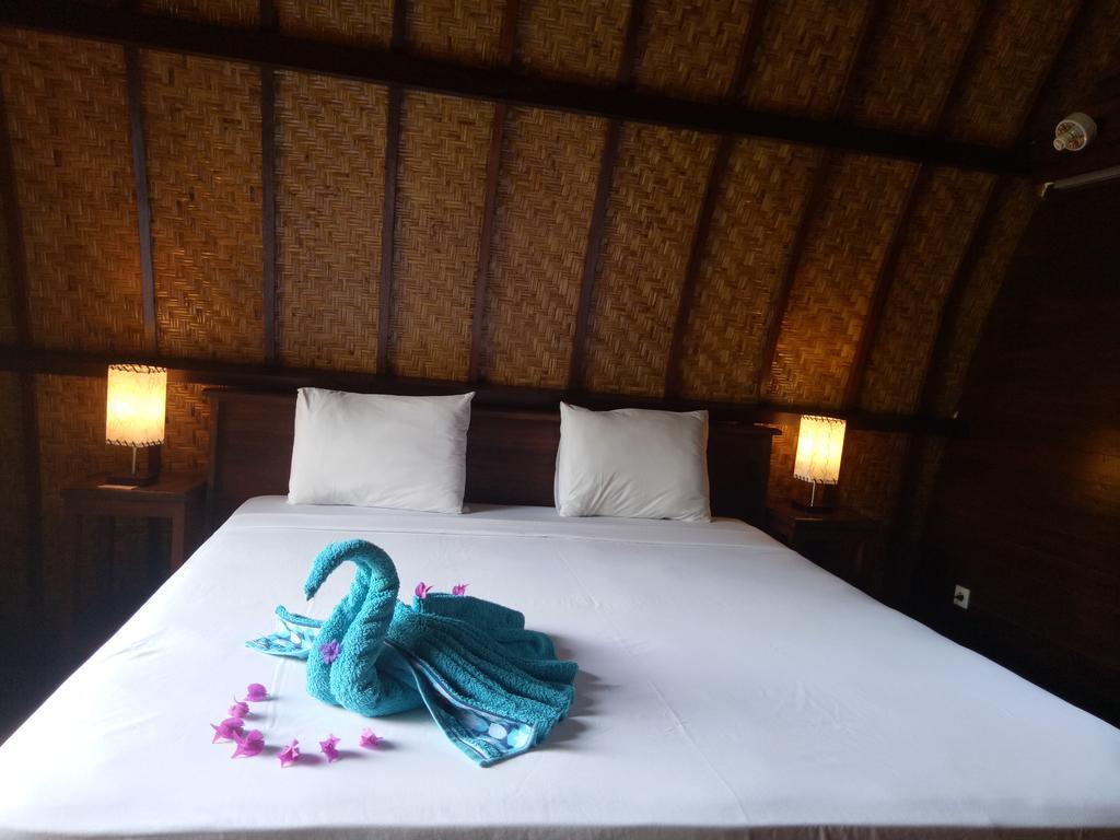 Rose Bungalow Hotel Pemenang Esterno foto